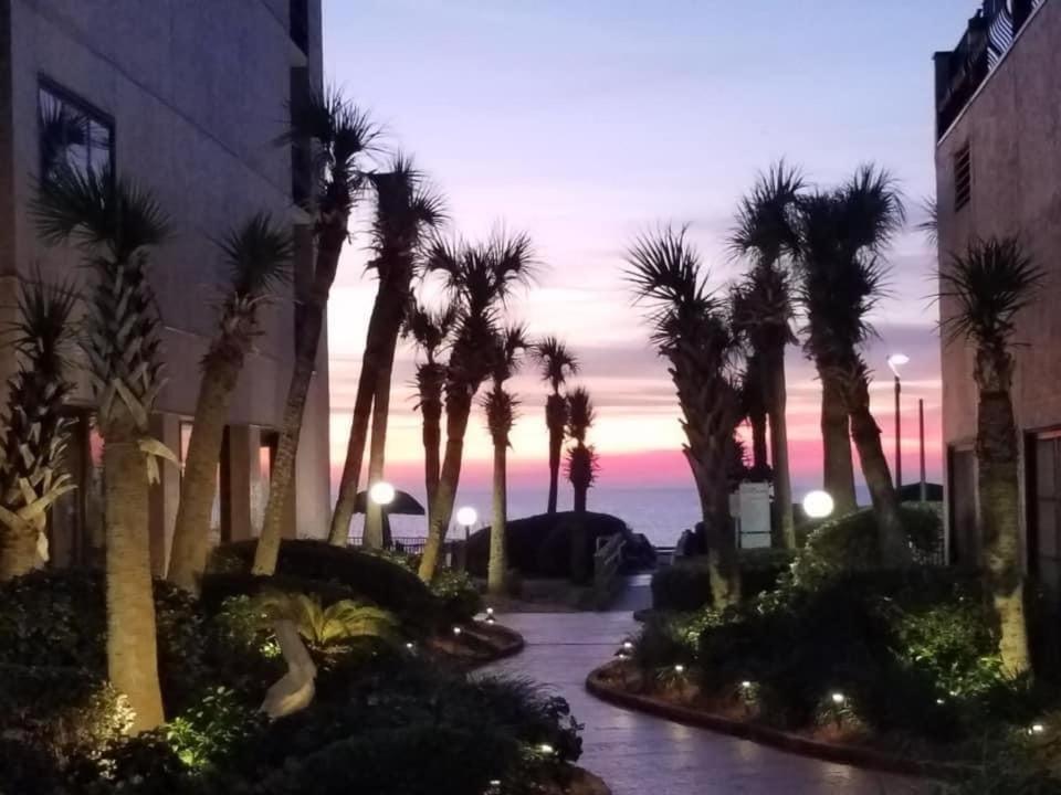 Aparthotel Ocean Front, Private Balconies Myrtle Beach Exterior foto